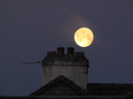 SX17162 Full moon over chimney.jpg